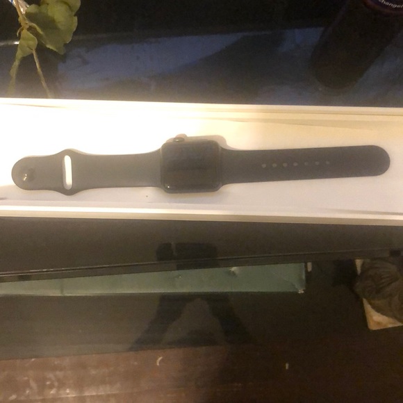 Apple Three series watch - Picture 1 of 1